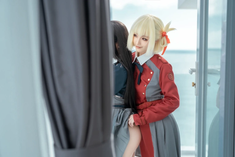 蠢沫沫《莉可x莉丝（&桃良阿宅）》主题写真：60张全套美图