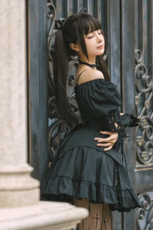 蠢沫沫《双马尾小恶魔》主题写真：16张全套美图