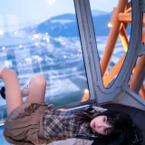 桜桃喵《制服摩天轮》主题写真：27张全套美图