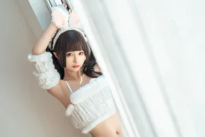 蠢沫沫《绵绵兔》主题写真：56张全套美图