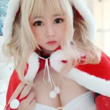 依酱《雪夜锦礼》主题写真：28张全套美图