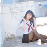 果咩酱《JK制服》主题写真：30张全套美图
