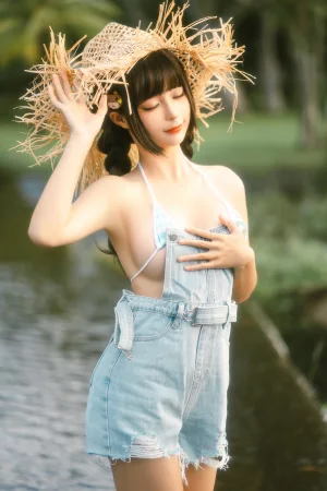 蠢沫沫《废船记》主题写真：116张全套美图