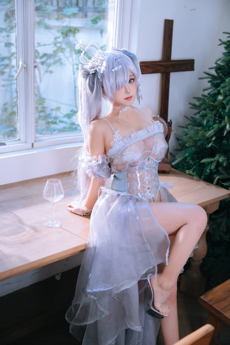日奈娇(椎名莜)《灰姑娘》主题写真：42张全套美图