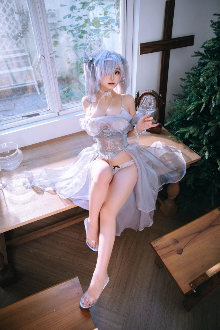 日奈娇(椎名莜)《灰姑娘》主题写真：42张全套美图