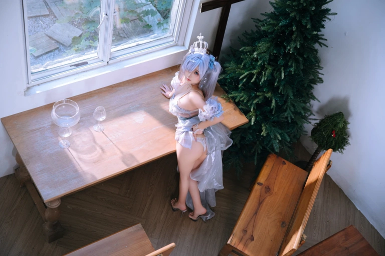 日奈娇(椎名莜)《灰姑娘》主题写真：42张全套美图