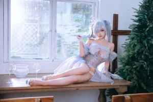 日奈娇(椎名莜)《灰姑娘》主题写真：42张全套美图