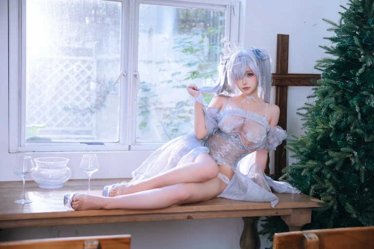 日奈娇(椎名莜)《灰姑娘》主题写真：42张全套美图