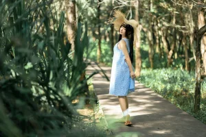 蠢沫沫《漫步》主题写真：101张全套美图