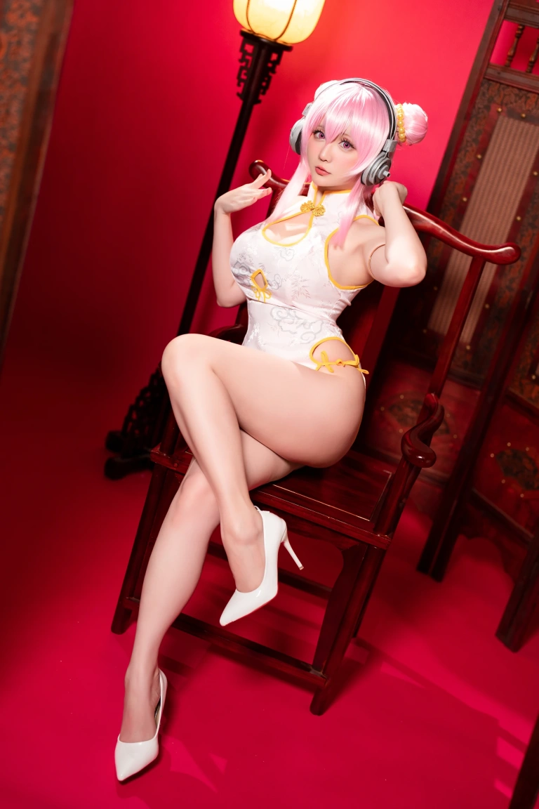 星之迟迟《2023年3月计划A 超级索尼子》主题写真：41张全套美图，含1个视频