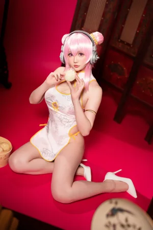 星之迟迟《2023年3月计划A 超级索尼子》主题写真：41张全套美图，含1个视频