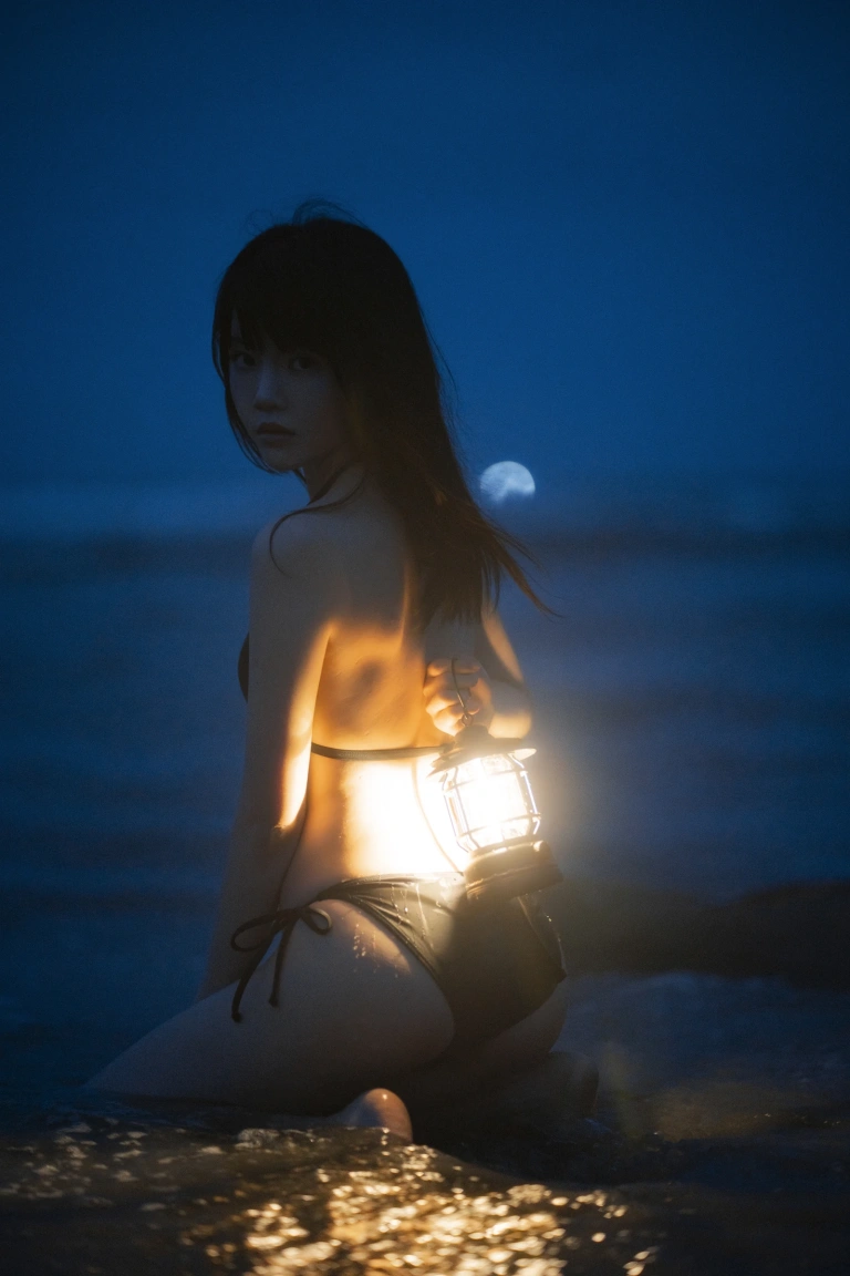 桜桃喵《晚星》主题写真：18张全套美图
