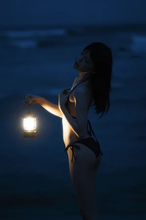 桜桃喵《晚星》主题写真：18张全套美图