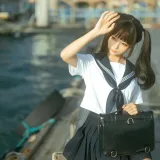 蠢沫沫《海风》主题写真：19张全套美图