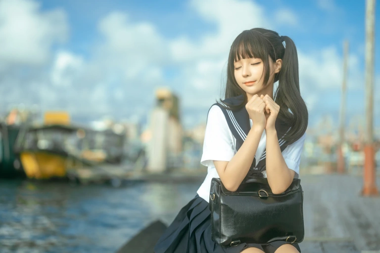 蠢沫沫《海风》主题写真：19张全套美图