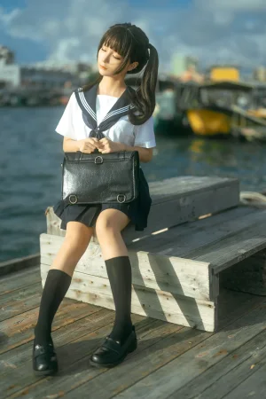 蠢沫沫《海风》主题写真：19张全套美图