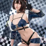星之迟迟《2023年3月计划B 碧蓝航线 巴尔的摩赛车服》主题写真：51张全套美图，含1个视频