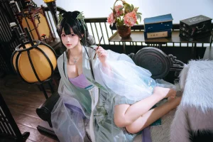 日奈娇(椎名莜)《师姐》主题写真：187张全套美图，含5个视频