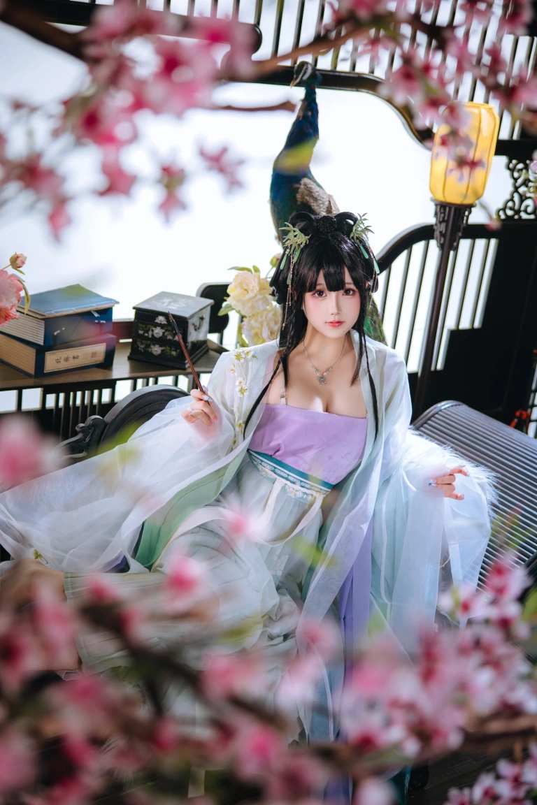 日奈娇(椎名莜)《师姐》主题写真：187张全套美图，含5个视频