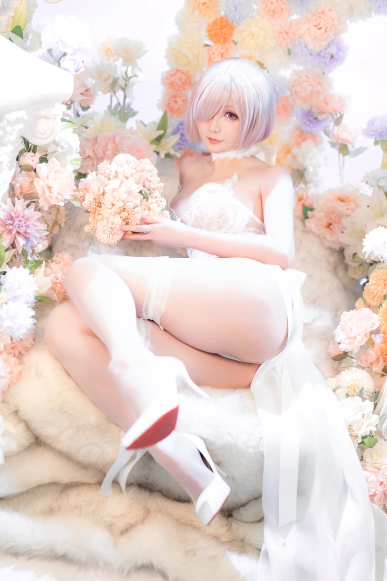 星之迟迟《2023年3月计划C FGO 玛修婚纱》主题写真：78张全套美图，含1个视频