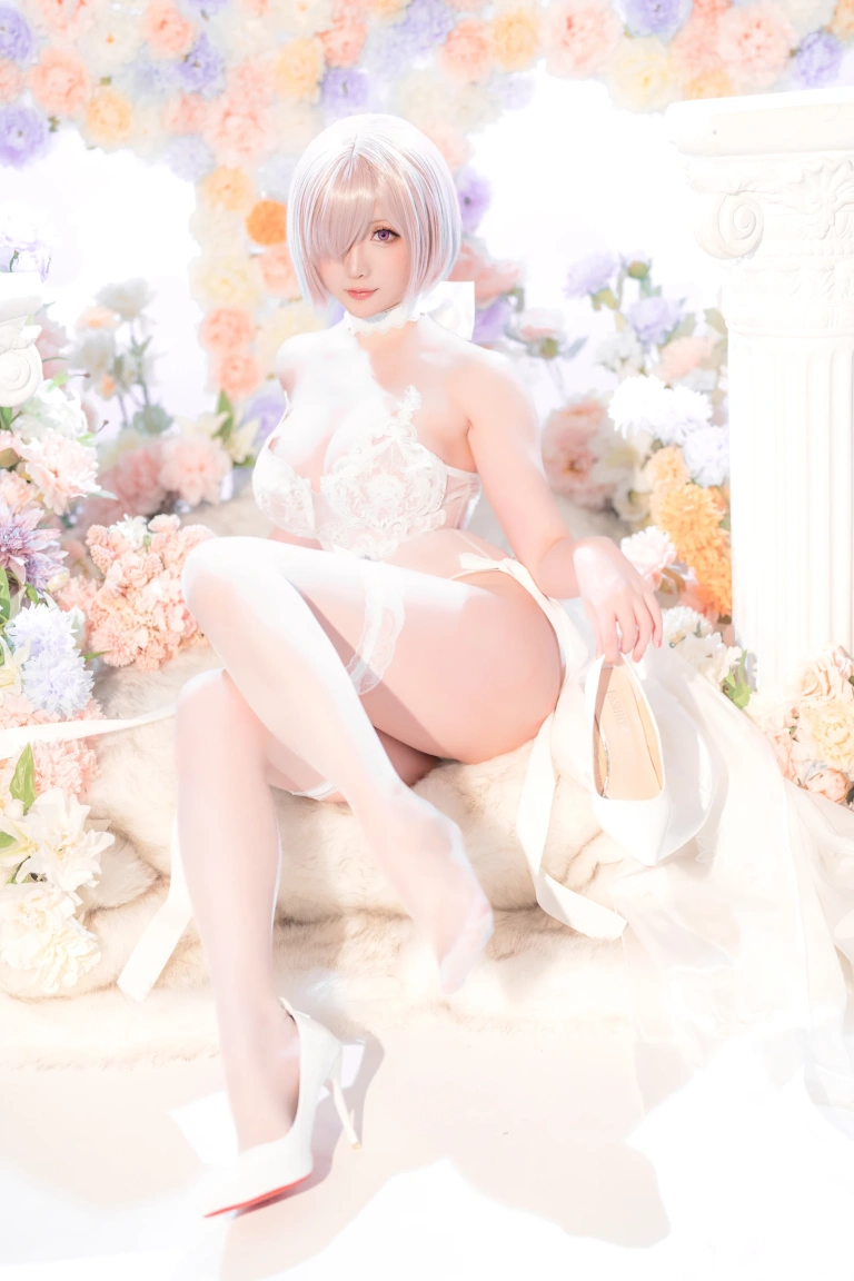 星之迟迟《2023年3月计划C FGO 玛修婚纱》主题写真：78张全套美图，含1个视频