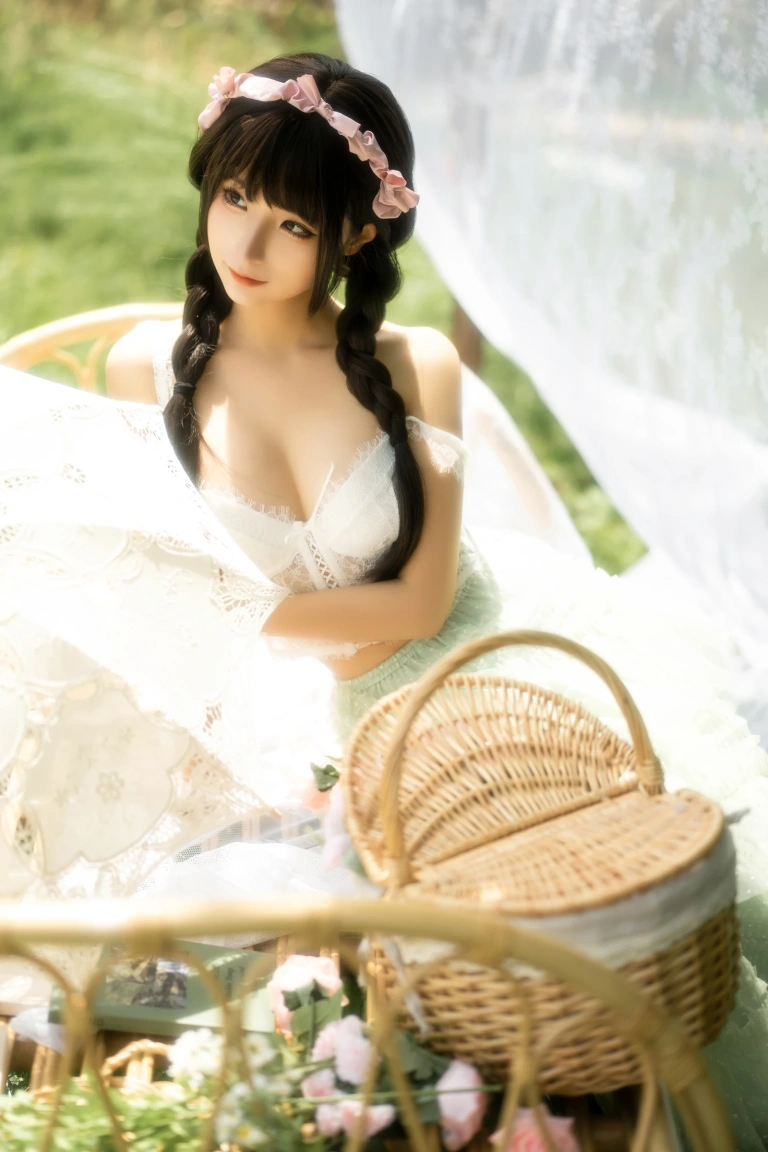 蠢沫沫《春》主题写真：20张全套美图