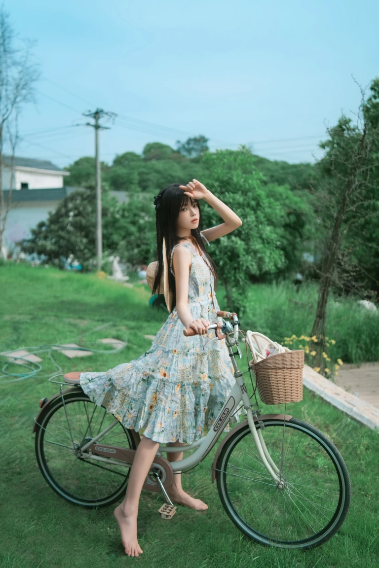 桜桃喵《葵》主题写真：55张全套美图