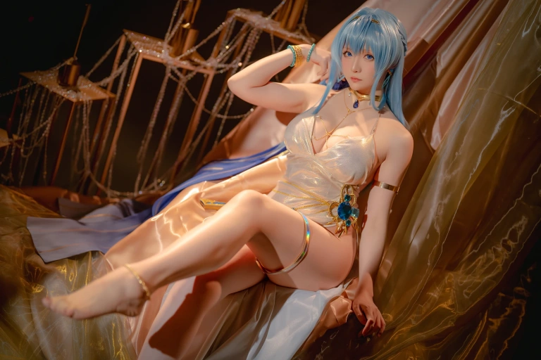星之迟迟《2023年4月计划C Nikke 胜利女神 海伦》主题写真：77张全套美图，含1个视频