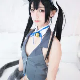 神楽坂真冬《第二季 序号1：《魔法を使えないの日常》》主题写真：150张全套美图