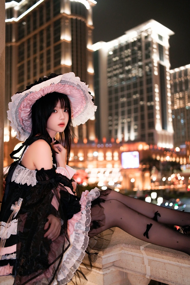 桜桃喵《星愈》主题写真：16张全套美图
