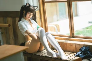 蠢沫沫《关于我学妹是个猫娘这件事》主题写真：22张全套美图