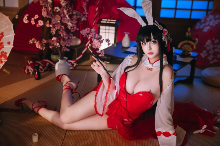 日奈娇(椎名莜)《碧蓝航线 大山兔女郎》主题写真：46张全套美图