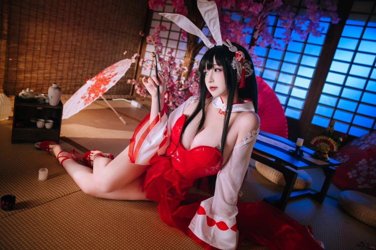 日奈娇(椎名莜)《碧蓝航线 大山兔女郎》主题写真：46张全套美图