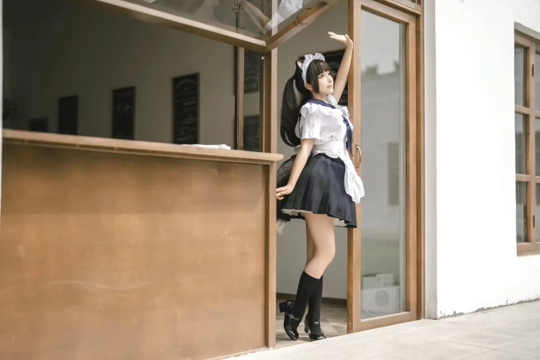 蠢沫沫《猫猫女仆》主题写真：23张全套美图