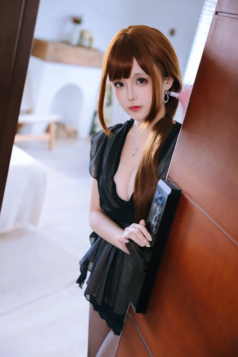 日奈娇(椎名莜)《未亡人》主题写真：192张全套美图，含7个视频
