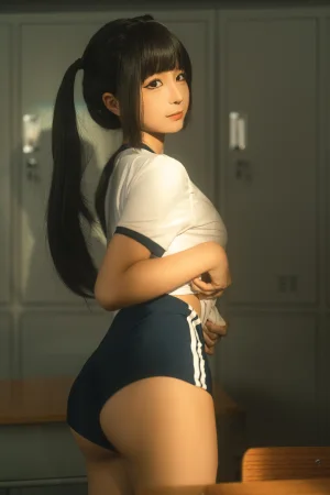 蠢沫沫《午后课间》主题写真：33张全套美图