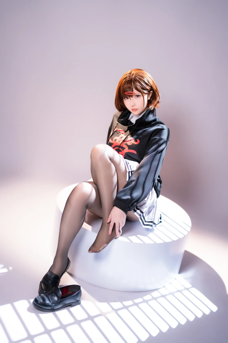 星之迟迟《2023年6月计划B 偶像大师 樋口円香》主题写真：70张全套美图，含1个视频