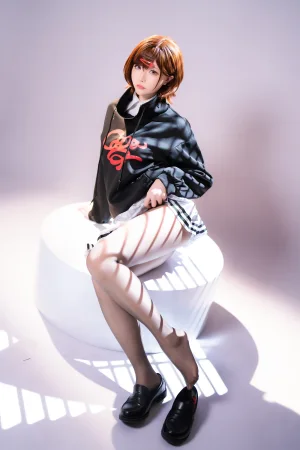 星之迟迟《2023年6月计划B 偶像大师 樋口円香》主题写真：70张全套美图，含1个视频