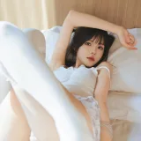 桜桃喵《春日碎花》主题写真：57张全套美图，含1个视频