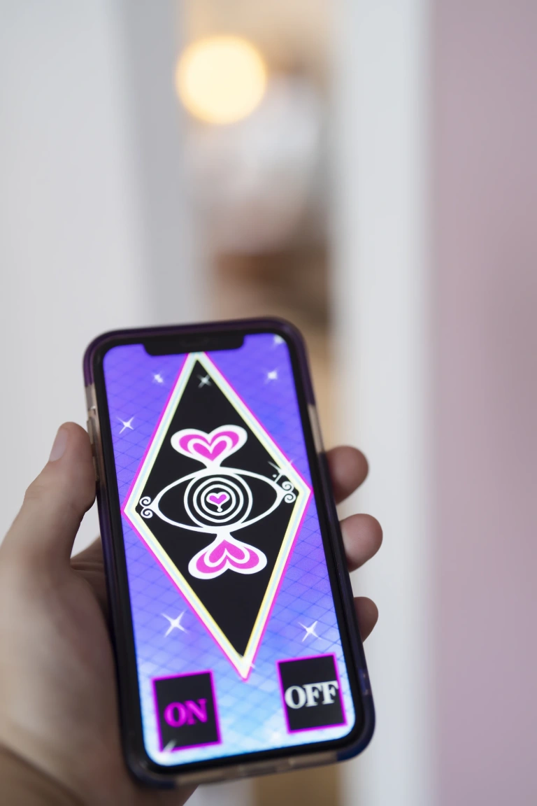 星之迟迟《2023年6月计划D 原创 催眠2 打工战士》主题写真：167张全套美图，含1个视频