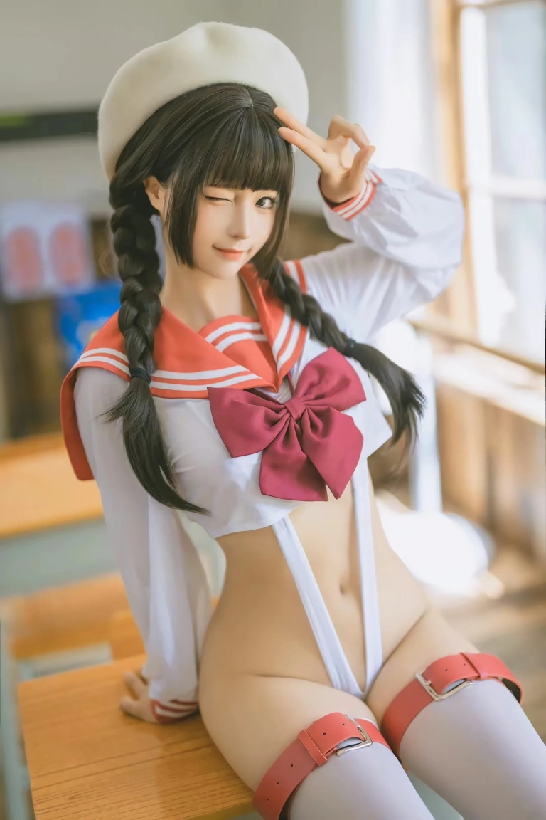 蠢沫沫《小春日和》主题写真：14张全套美图