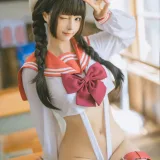 蠢沫沫《小春日和》主题写真：14张全套美图