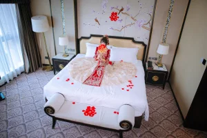 日奈娇(椎名莜)《洞房花烛》主题写真：190张全套美图，含5个视频