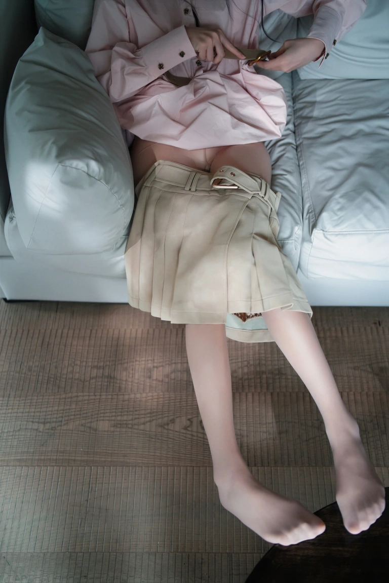 桜桃喵《温存》主题写真：56张全套美图