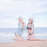 周叽是可爱兔兔《黑白贞双人泳衣》主题写真：21张全套美图