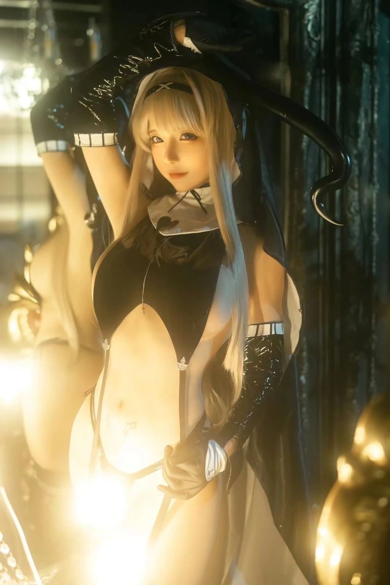 蠢沫沫《修女》主题写真：12张全套美图