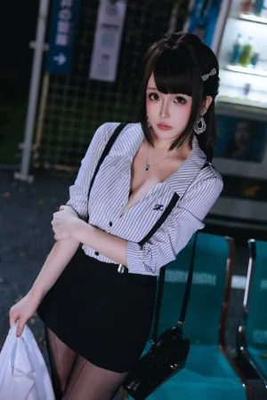 日奈娇(椎名莜)《下班的OL》主题写真：188张全套美图，含6个视频