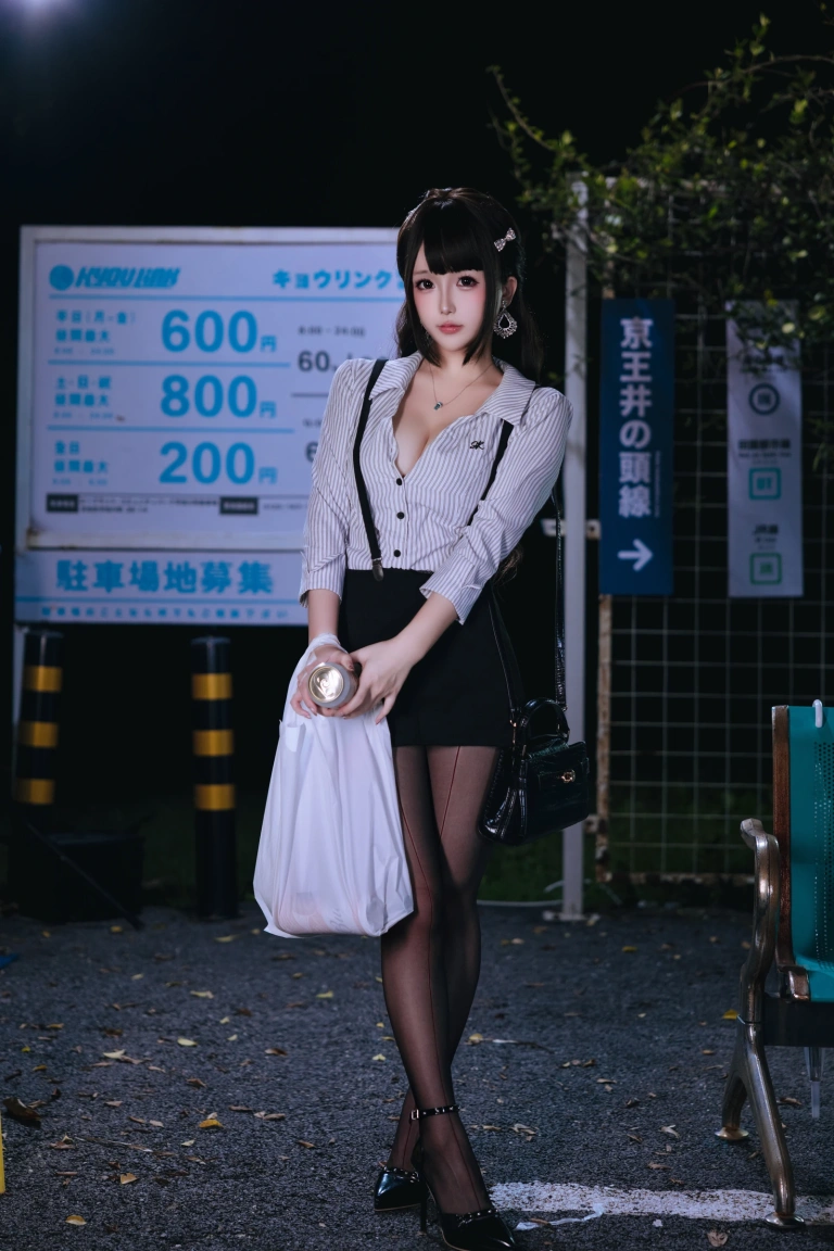 日奈娇(椎名莜)《下班的OL》主题写真：188张全套美图，含6个视频