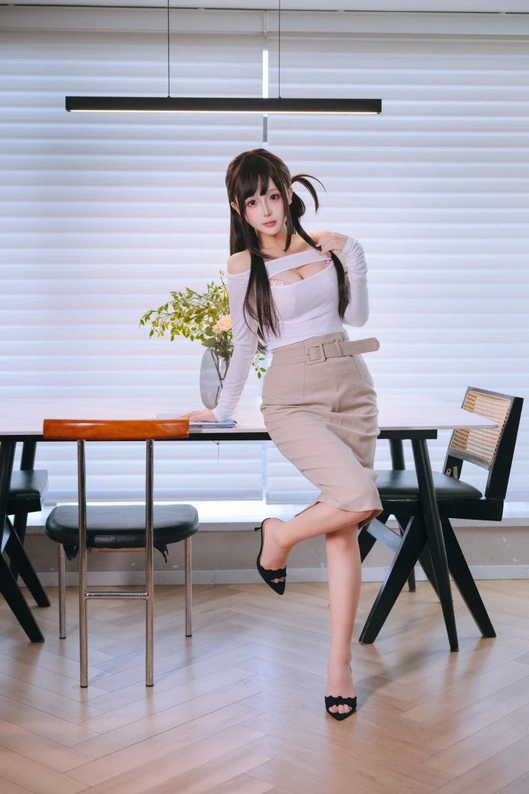 日奈娇(椎名莜)《上门家教》主题写真：189张全套美图，含5个视频