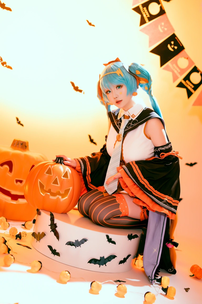 星之迟迟《2023年10月计划 赠品 万圣节MIKU》主题写真：53张全套美图